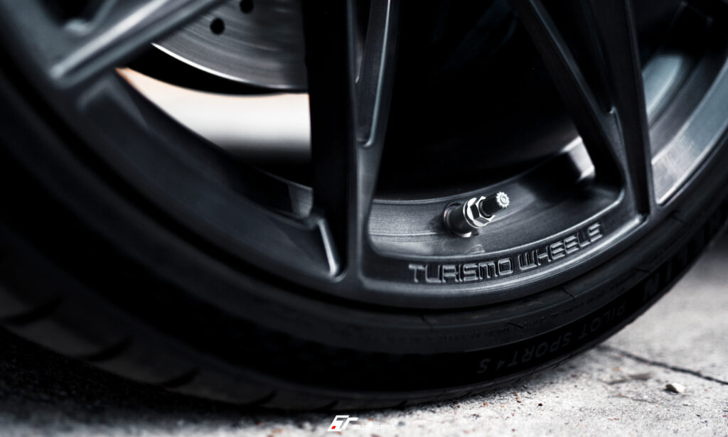 BMW M5 Turismo Forged Wheels C1 Brushed Deep Black