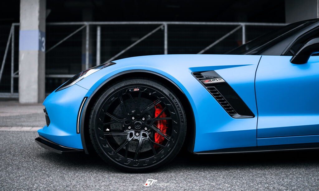 Chevrolet Corvette Z06 - Turismo Forged Wheels - DVX-R Gloss Black