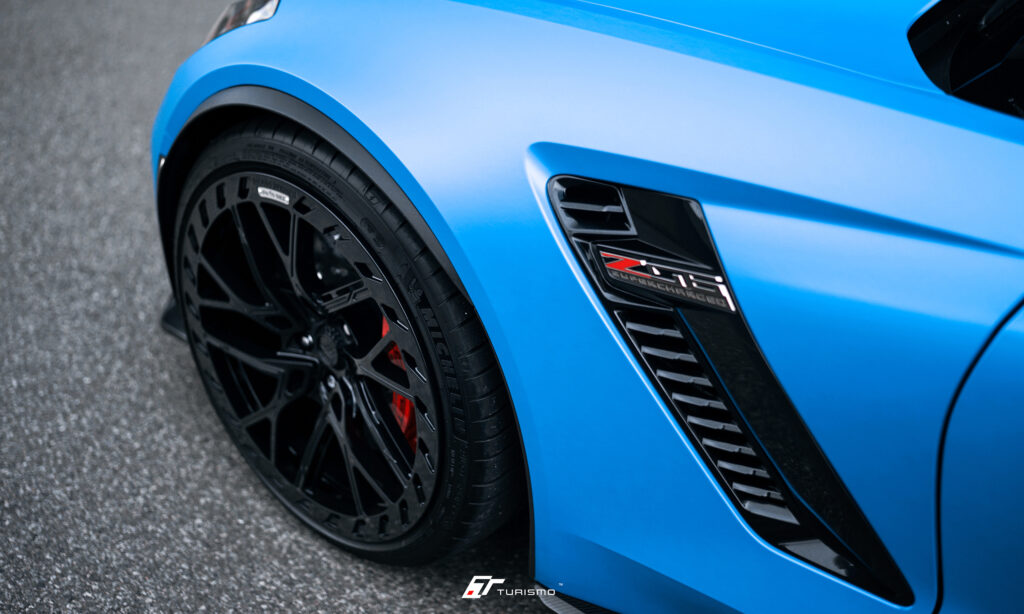 Chevrolet Corvette Z06 - Turismo Forged Wheels - DVX-R Gloss Black