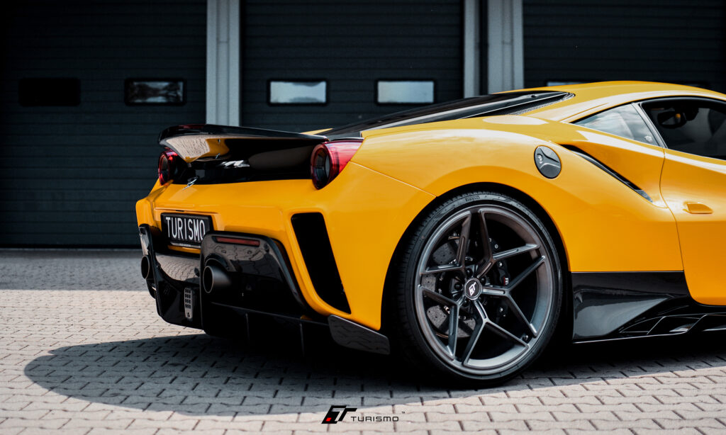 Ferrari 488 Pista - Turismo Forged Wheels - RS10 Satin Brushed Deep Black