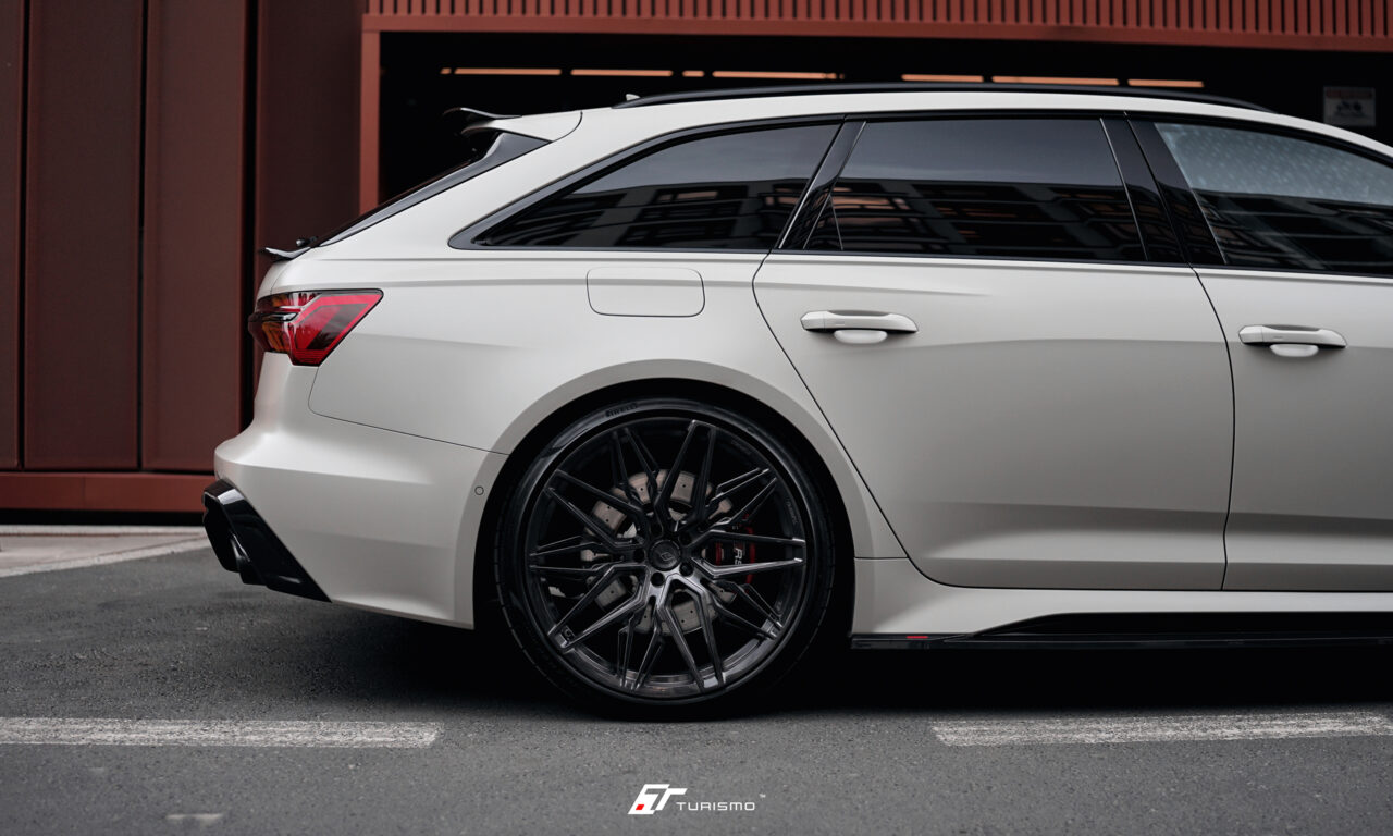 Audi RS6 (C8) Turismo Forged Wheels - SF01 Brushed Deep Black