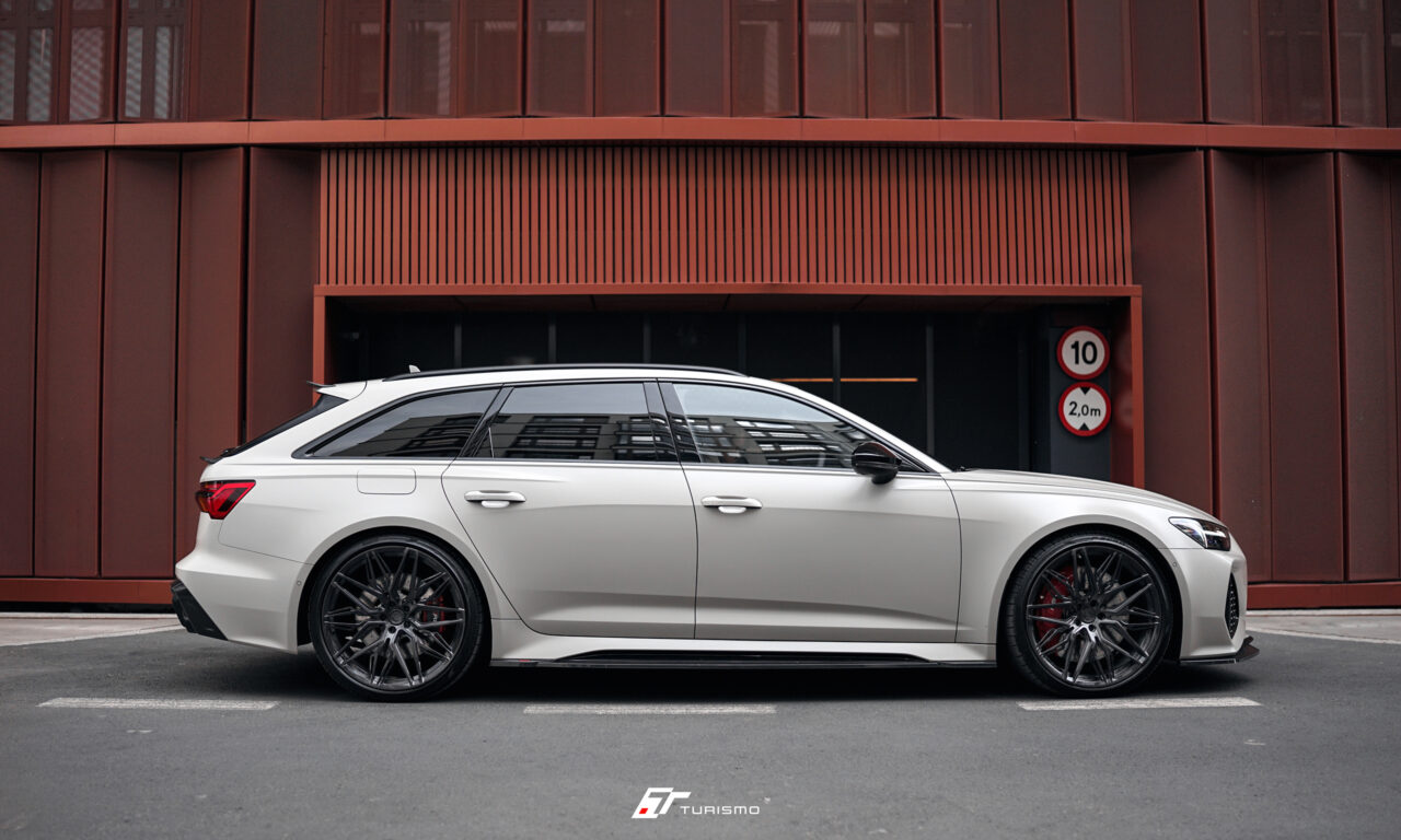 Audi RS6 (C8) Turismo Forged Wheels - SF01 Brushed Deep Black