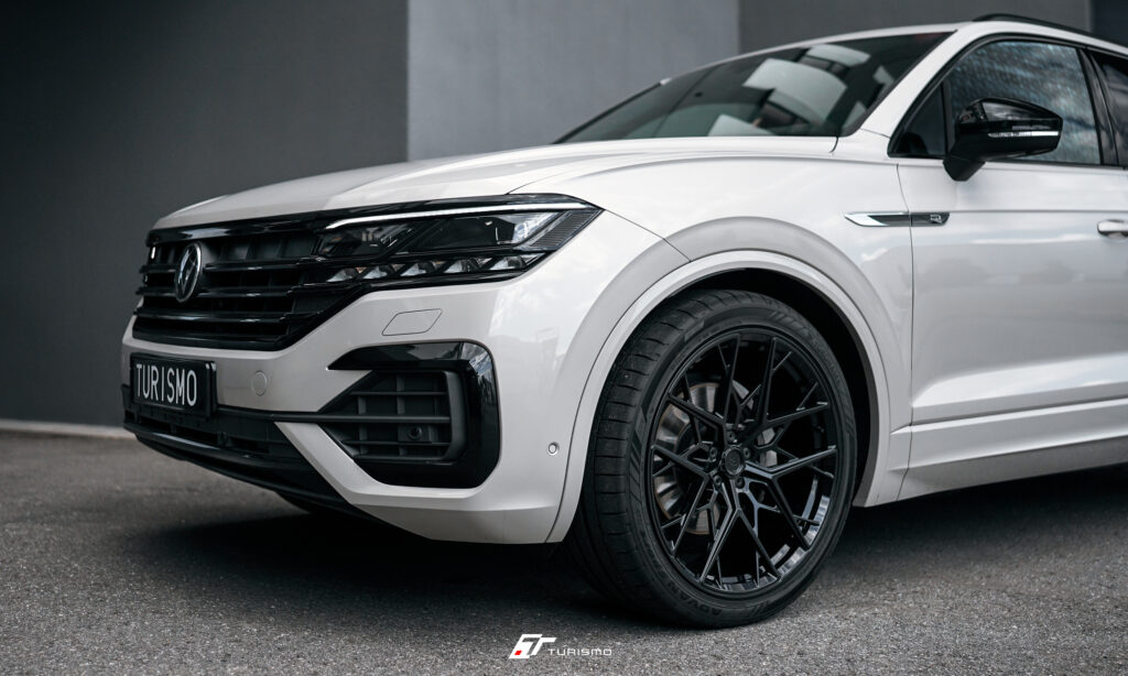 Volkswagen Touareg (MK3) Turismo Forged Wheels - C13 Gloss Black