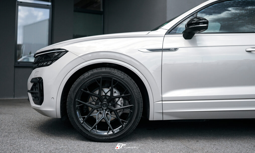 Volkswagen Touareg (MK3) Turismo Forged Wheels - C13 Gloss Black