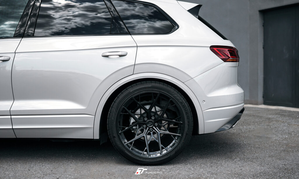 Volkswagen Touareg (MK3) Turismo Forged Wheels - C13 Gloss Black