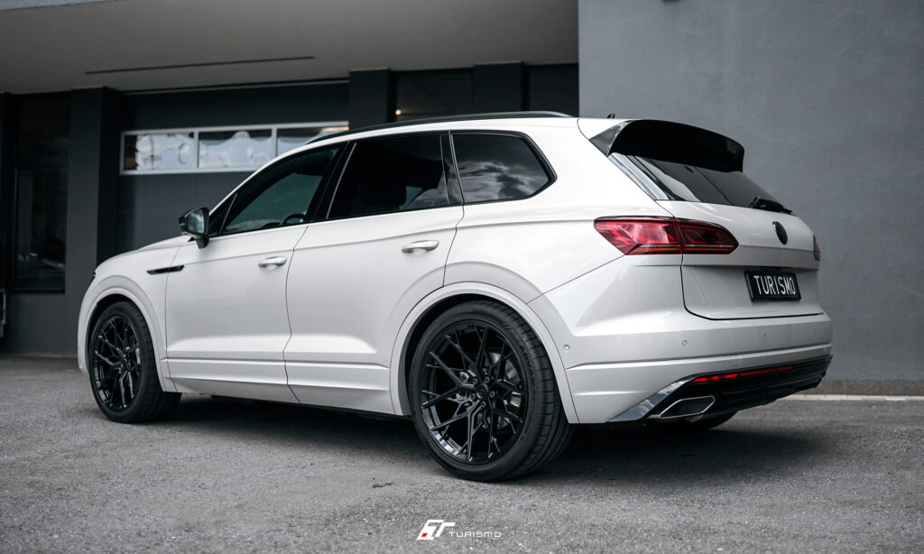 Volkswagen Touareg (MK3) Turismo Forged Wheels - C13 Gloss Black