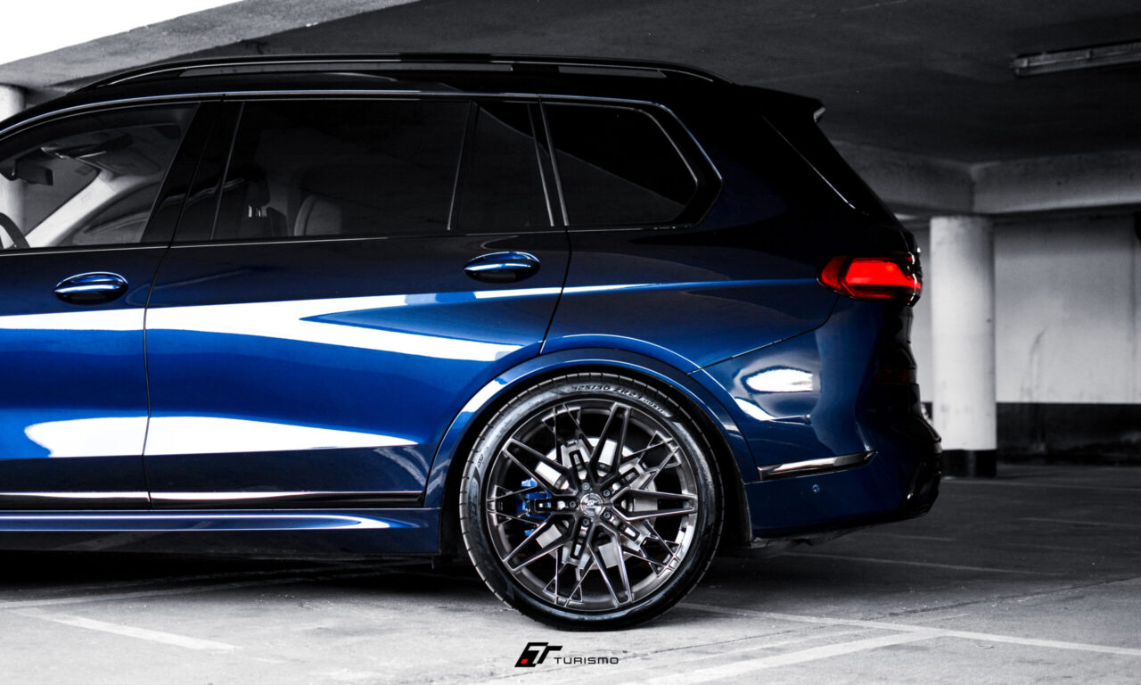 BMW X7 Turismo Forged Wheels - IS05 Brushed Deep Black