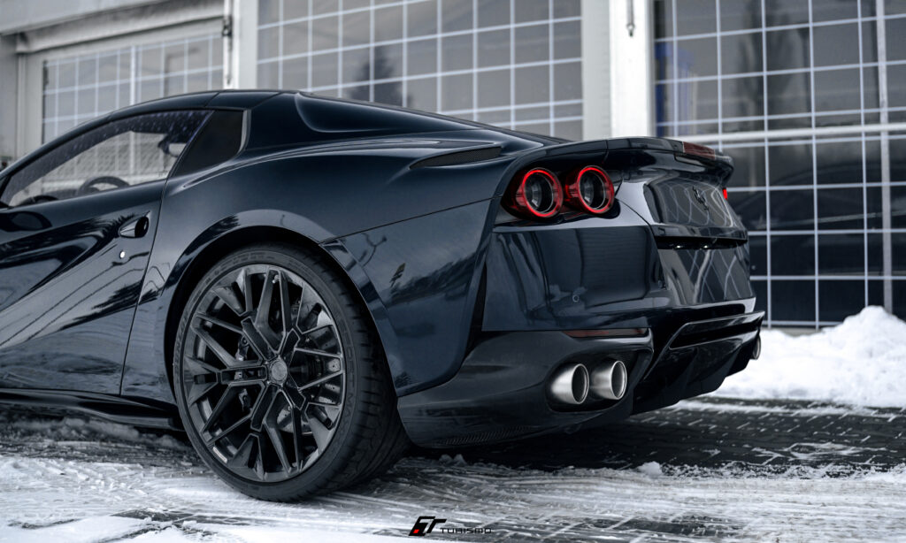 Ferrari 812 GTS Turismo Forged Wheels - IS01 Brushed Deep Black