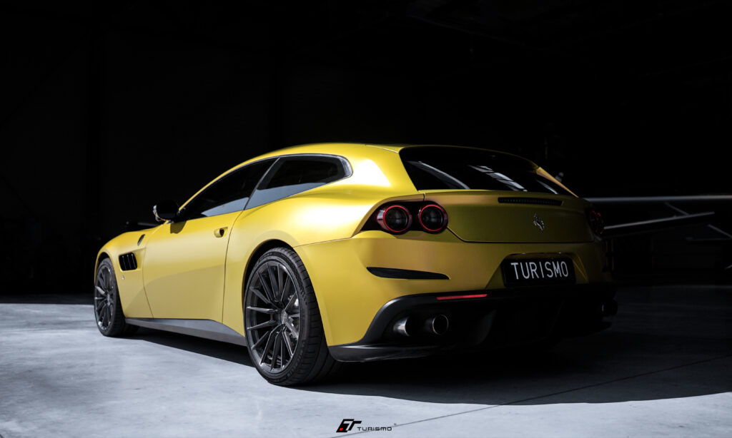 Ferrari Lusso Turismo Forged Wheels - RS01 Brushed Deep Black