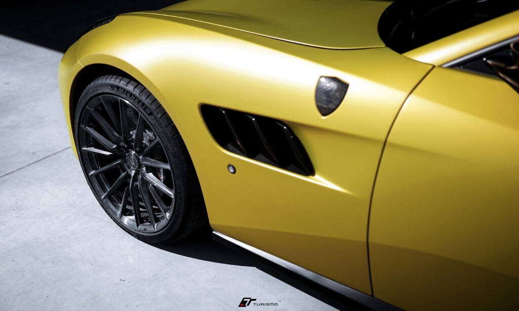 Ferrari Lusso Turismo Forged Wheels - RS01 Brushed Deep Black