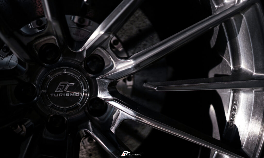 Ferrari Lusso Turismo Forged Wheels - RS01 Brushed Deep Black