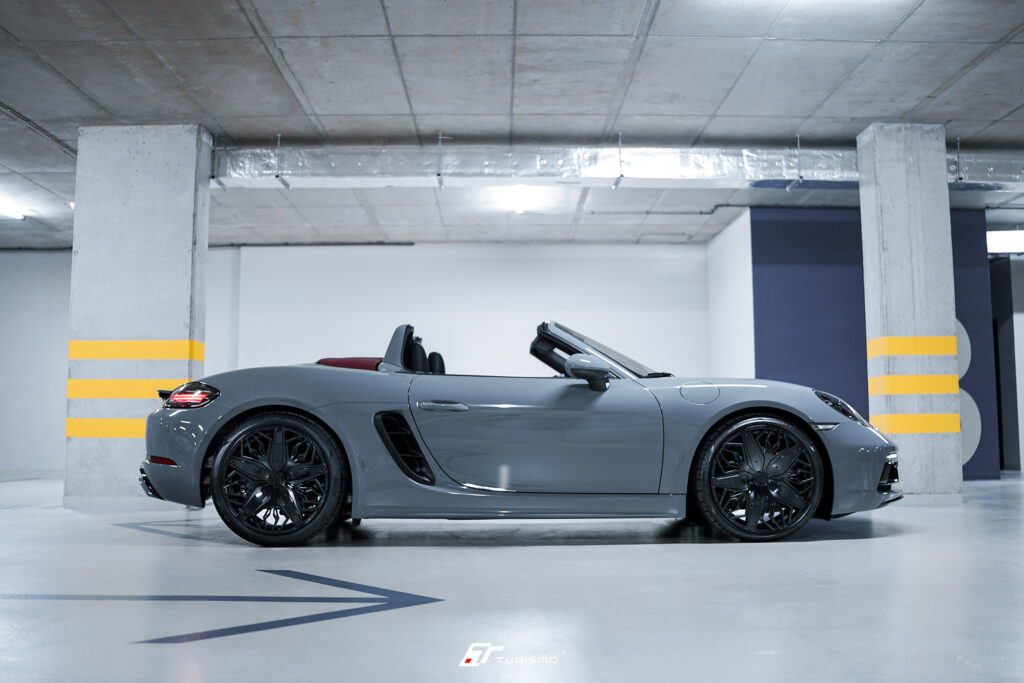 Porsche Boxster 718.982 - Turismo Flowform Wheels - INVENTA Matte Black