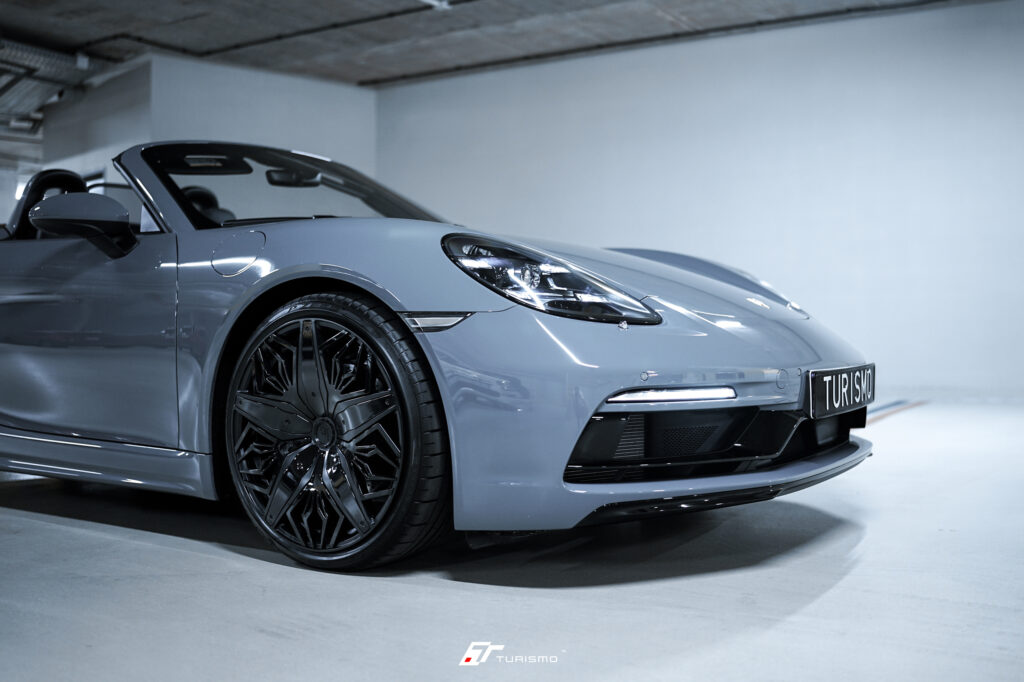 Porsche Boxster 718.982 - Turismo Flowform Wheels - INVENTA Matte Black