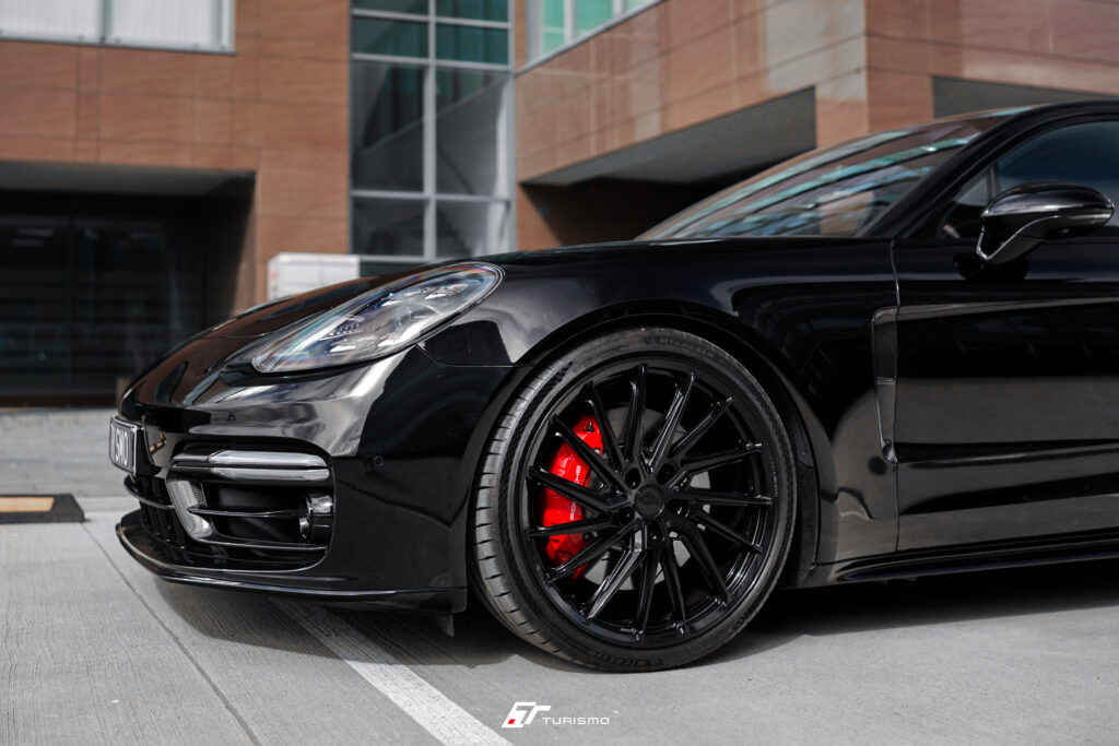 Porsche Panamera Sport Turismo GTS 972 - Turismo Forged Wheels - RST gloss black