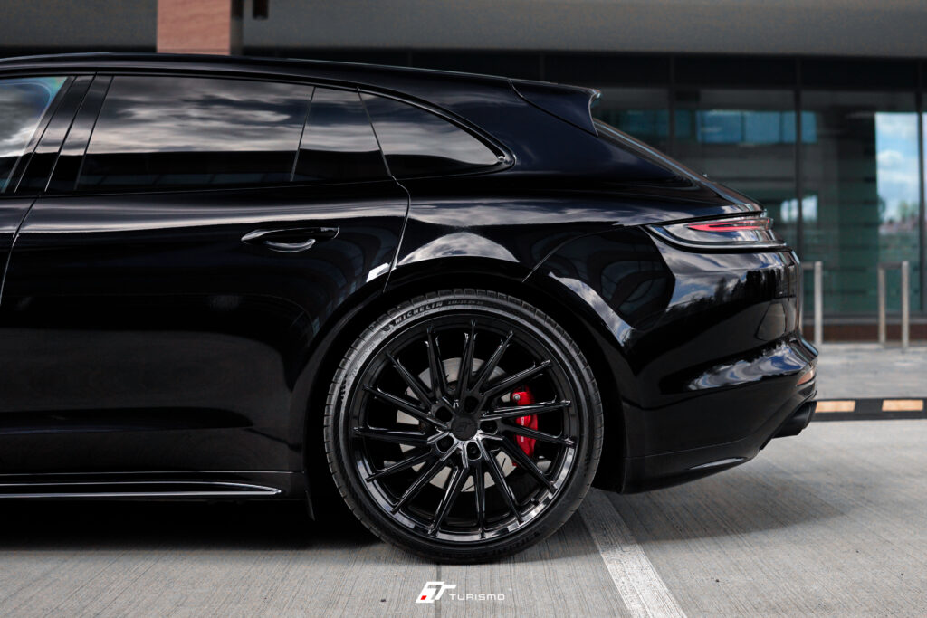 Porsche Panamera Sport Turismo GTS 972 - Turismo Forged Wheels - RST gloss black