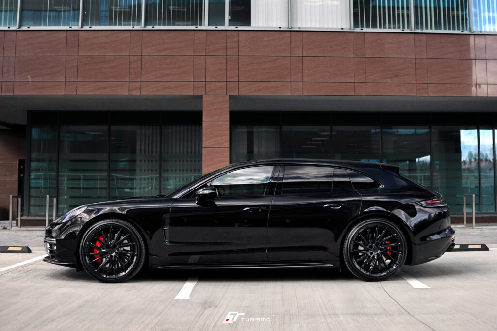 Porsche Panamera Sport Turismo GTS 972 - Turismo Forged Wheels - RST gloss black