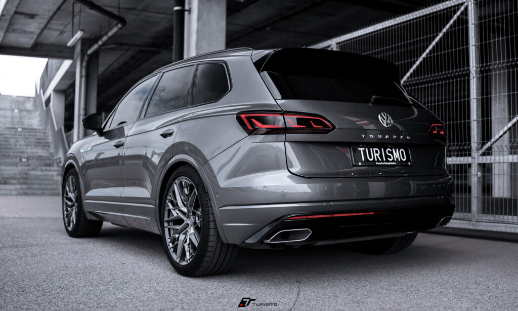 VW Touareg III Turismo Forged Wheels - IS05 Textured Gunmetal