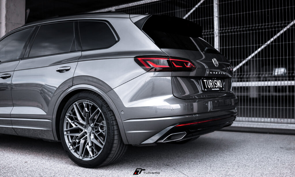 VW Touareg III Turismo Forged Wheels - IS05 Textured Gunmetal