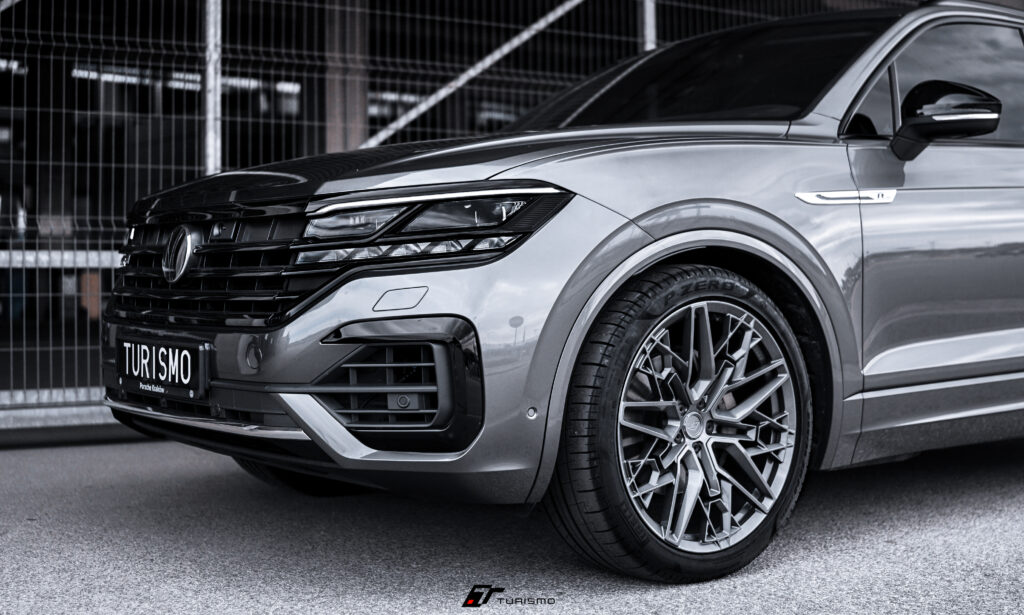 VW Touareg III Turismo Forged Wheels - IS05 Textured Gunmetal