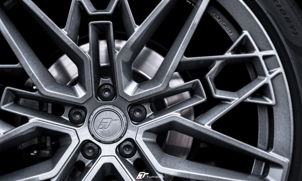 VW Touareg III Turismo Forged Wheels - IS05 Textured Gunmetal
