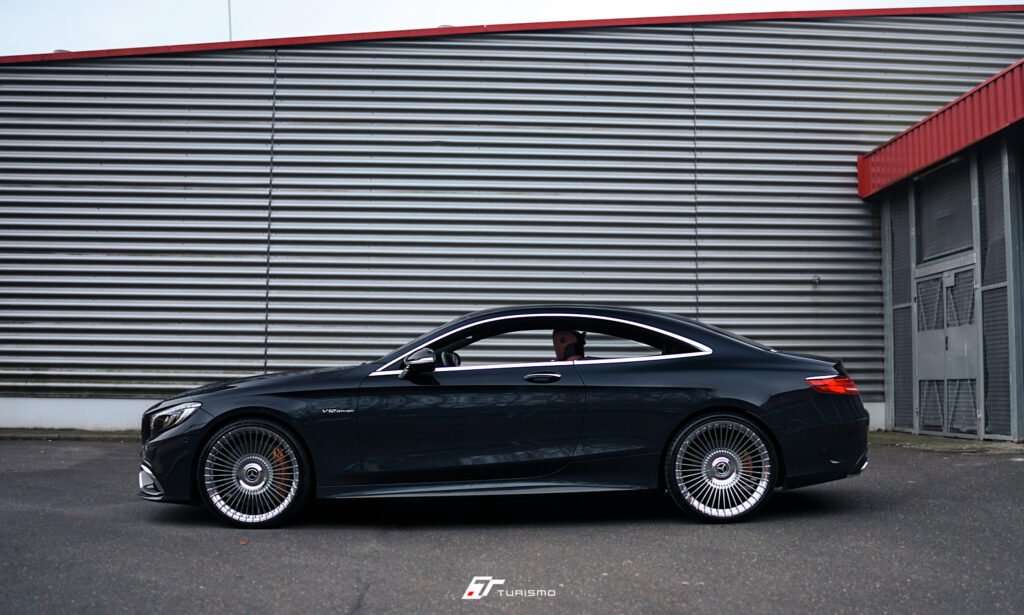 Mercedes-Benz S Coupe C217 na kutych felgach Turismo Forged RR Polished Aluminium