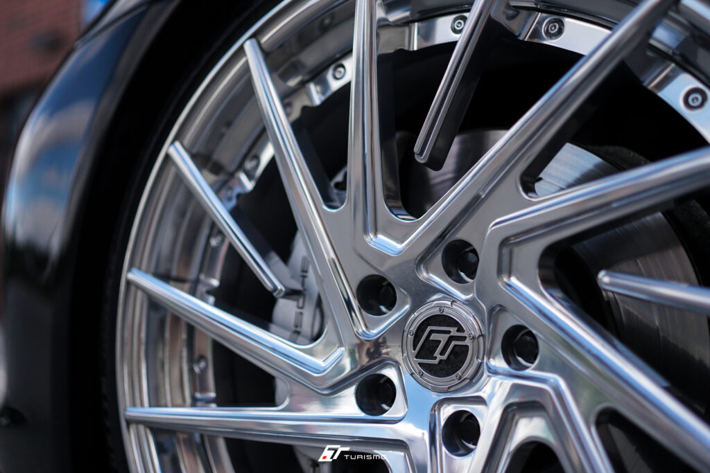 Kute felgi 2-częściowe Turismo Forged RST-IS na Porsche Panamera 4S 970